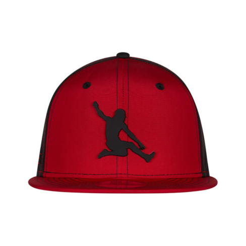 Boné Vermelho e Preto Eusébio